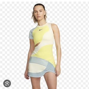 Nike DRI-Fit slam asymmetrical tennis dress Medium